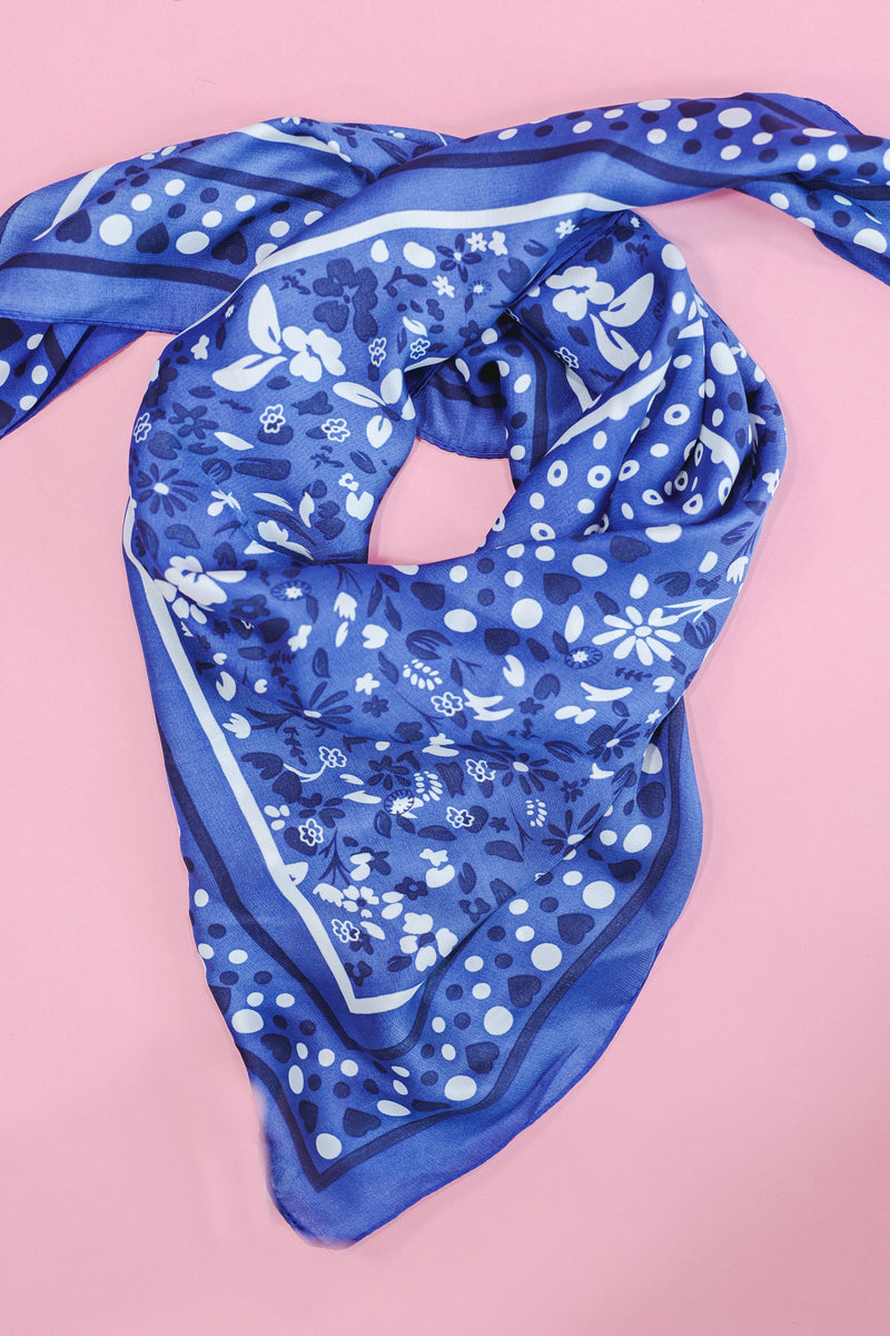 Lucky Kind Scarf In Navy