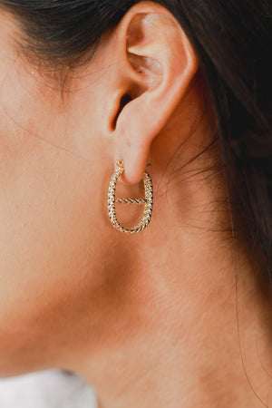 Sweetly Stunning Earrings In Gold