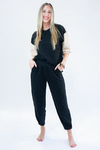 Comfort Days Quilted Joggers In Black