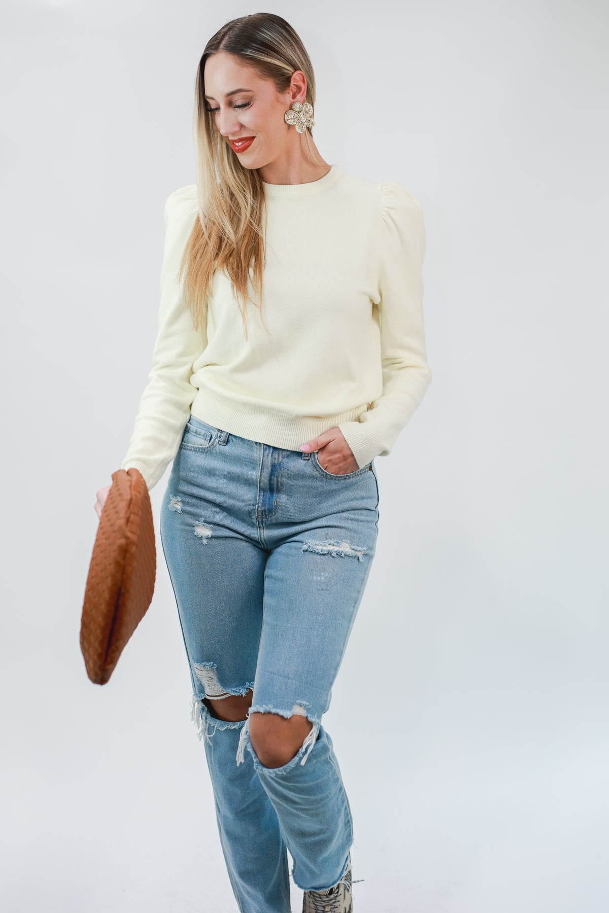 Classy Puff Shoulder Sweater In Ivory