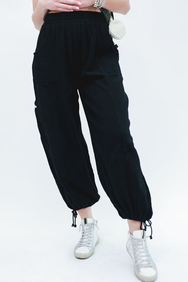 Park Stroll Gauze Jogger Pant In Black