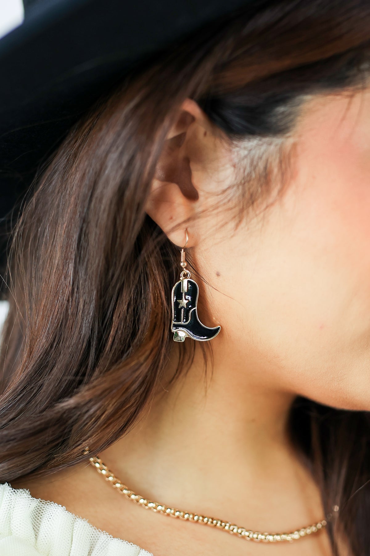 Groovy Tunes Boot Earrings In Black