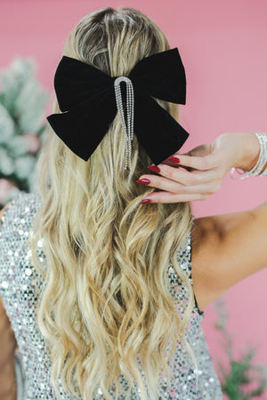 Chic Velvet Bow In Black