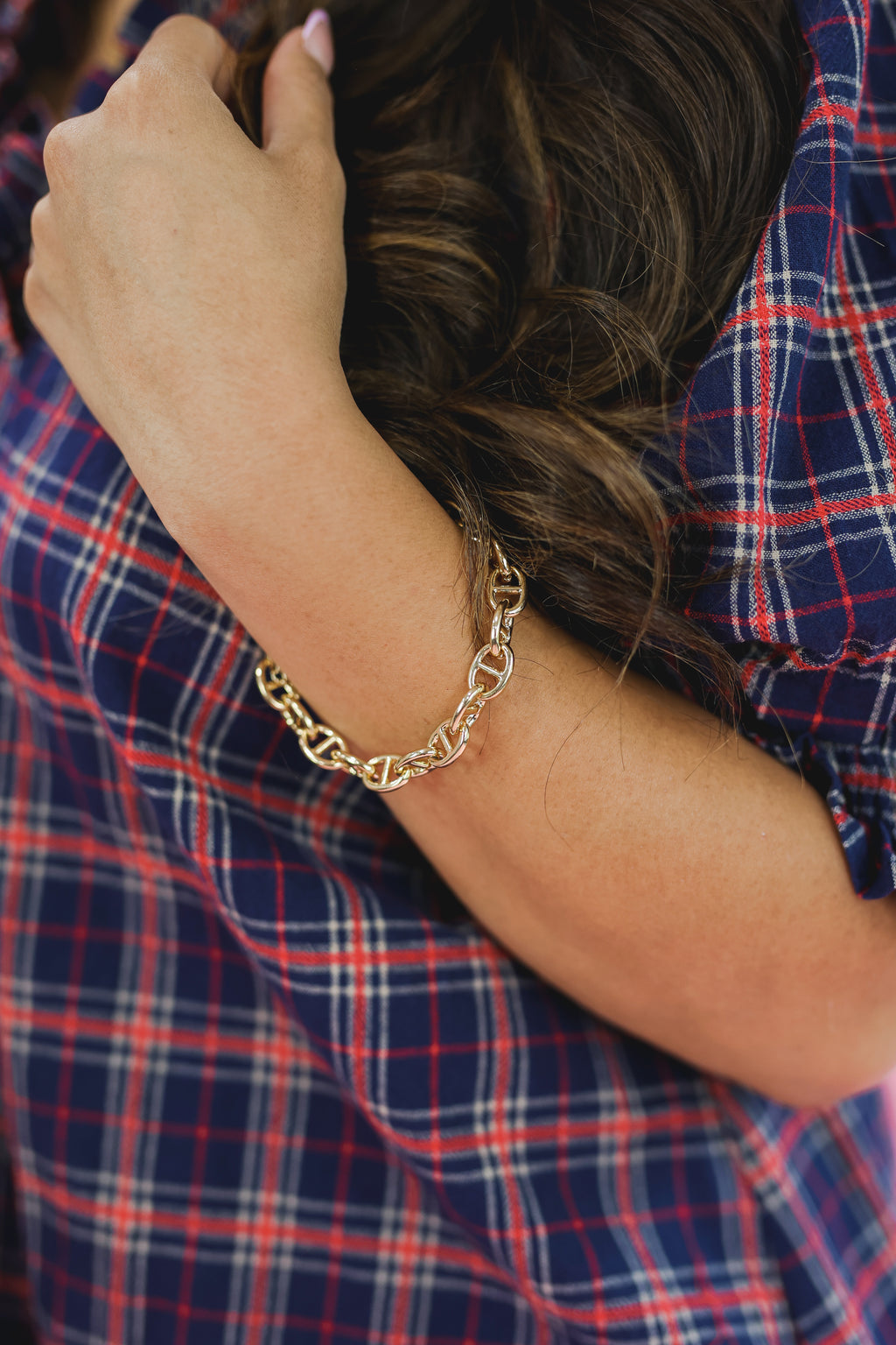 California Queen Chainlink Bracelet In Gold