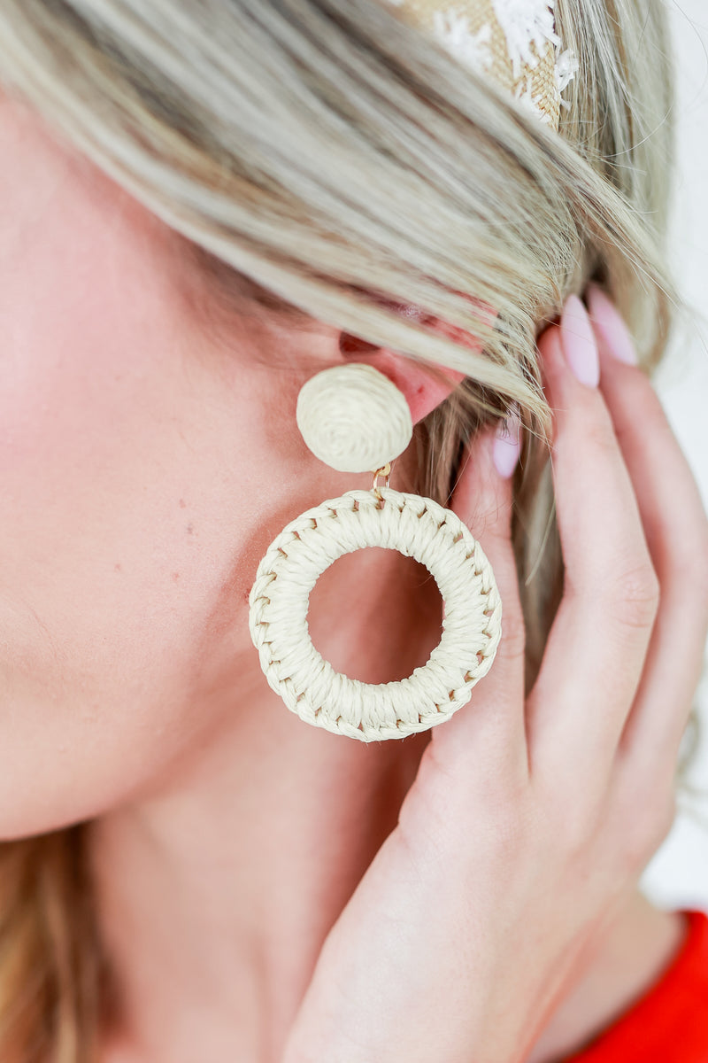 Beachside Raffia Earrings In Natural