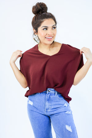 Living With Style Shift Top In Burgundy