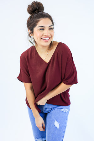 Living With Style Shift Top In Burgundy