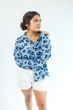 Feeling Beautiful Leopard Shift Top In Navy