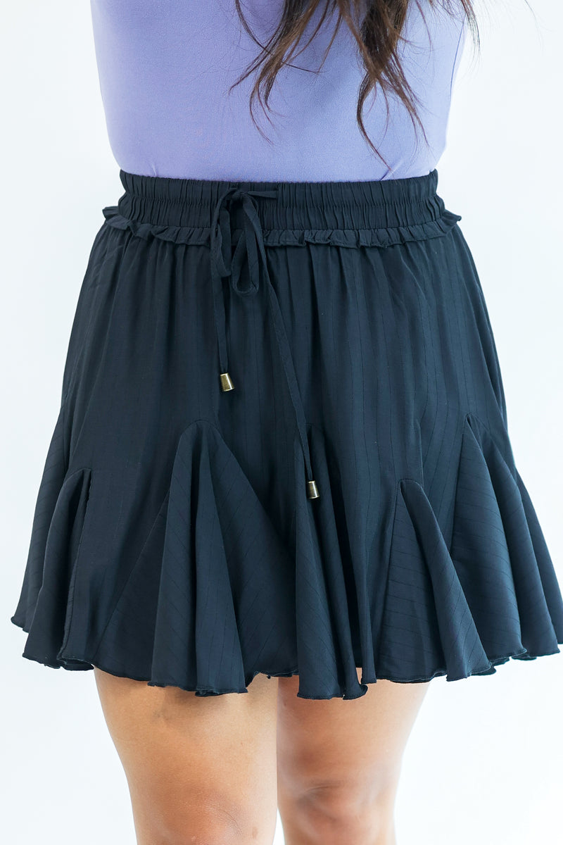 Style Report Ruffle Skort In Black