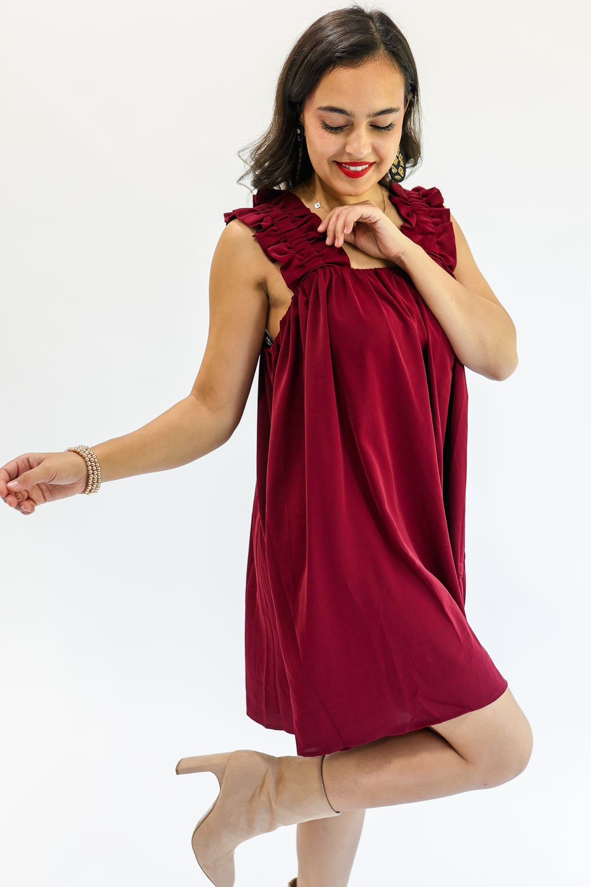 Brunchin' Babe Shift Dress In Burgundy