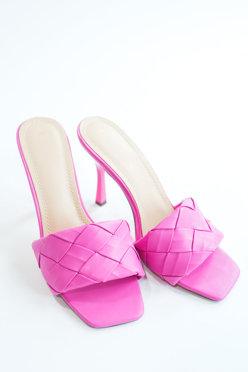 The Divine Sandal In Fuchsia