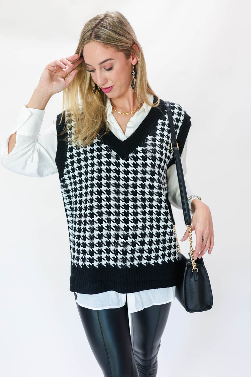 Style Code Houndstooth Vest In Black