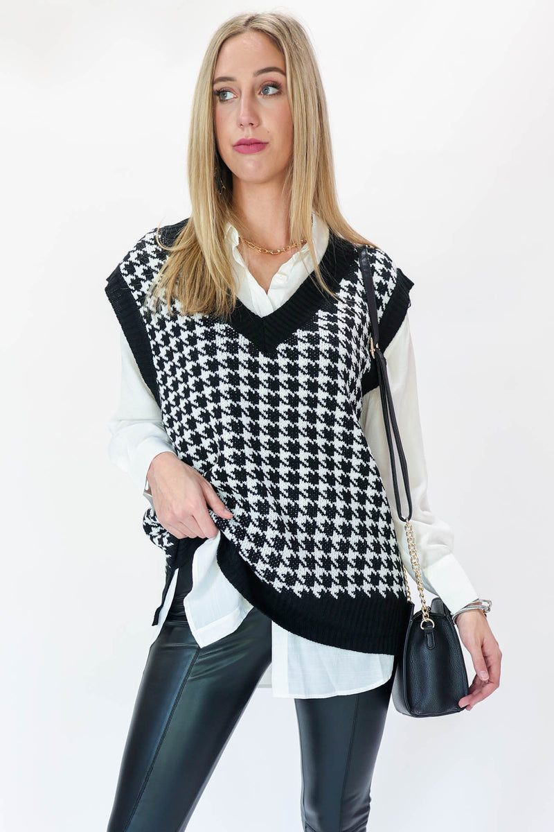 Style Code Houndstooth Vest In Black