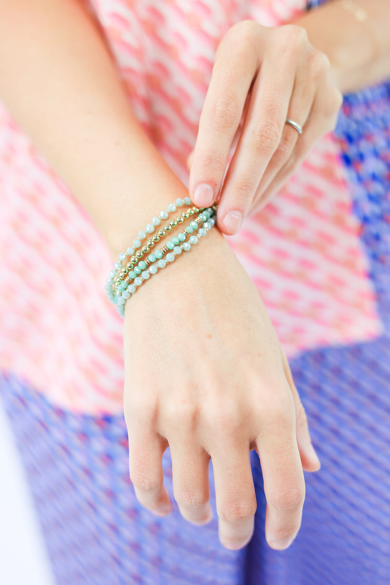 Summer Travel Bracelet Stack In Mint