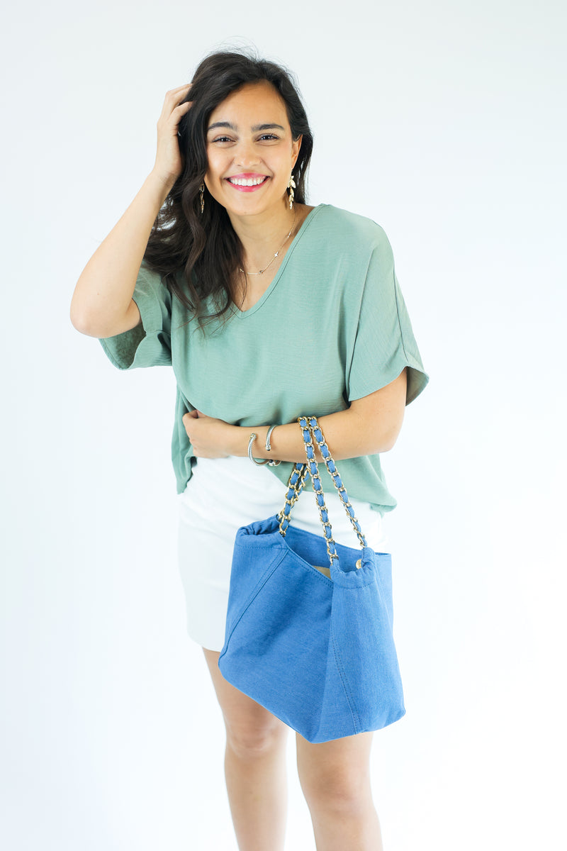 Living With Style Shift Top In Sage