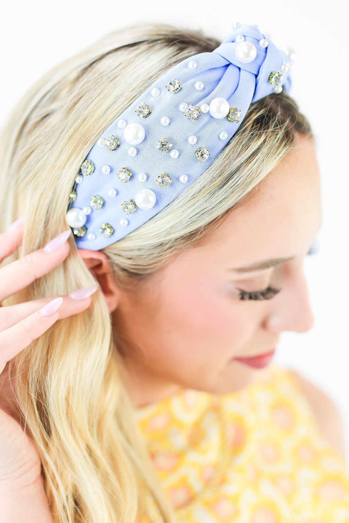 Champagne Season Pearl Headband In Sky