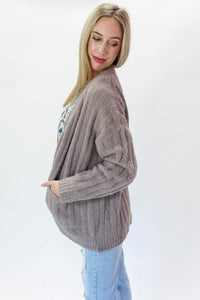 Snuggle Up Cardigan In Mocha