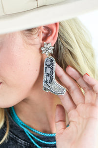 Star Studded Boot Earrings In Silver