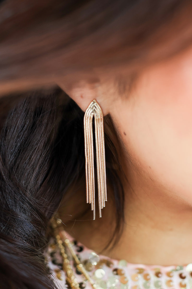 Concert Ready Metal Fringe Earrings In Gold