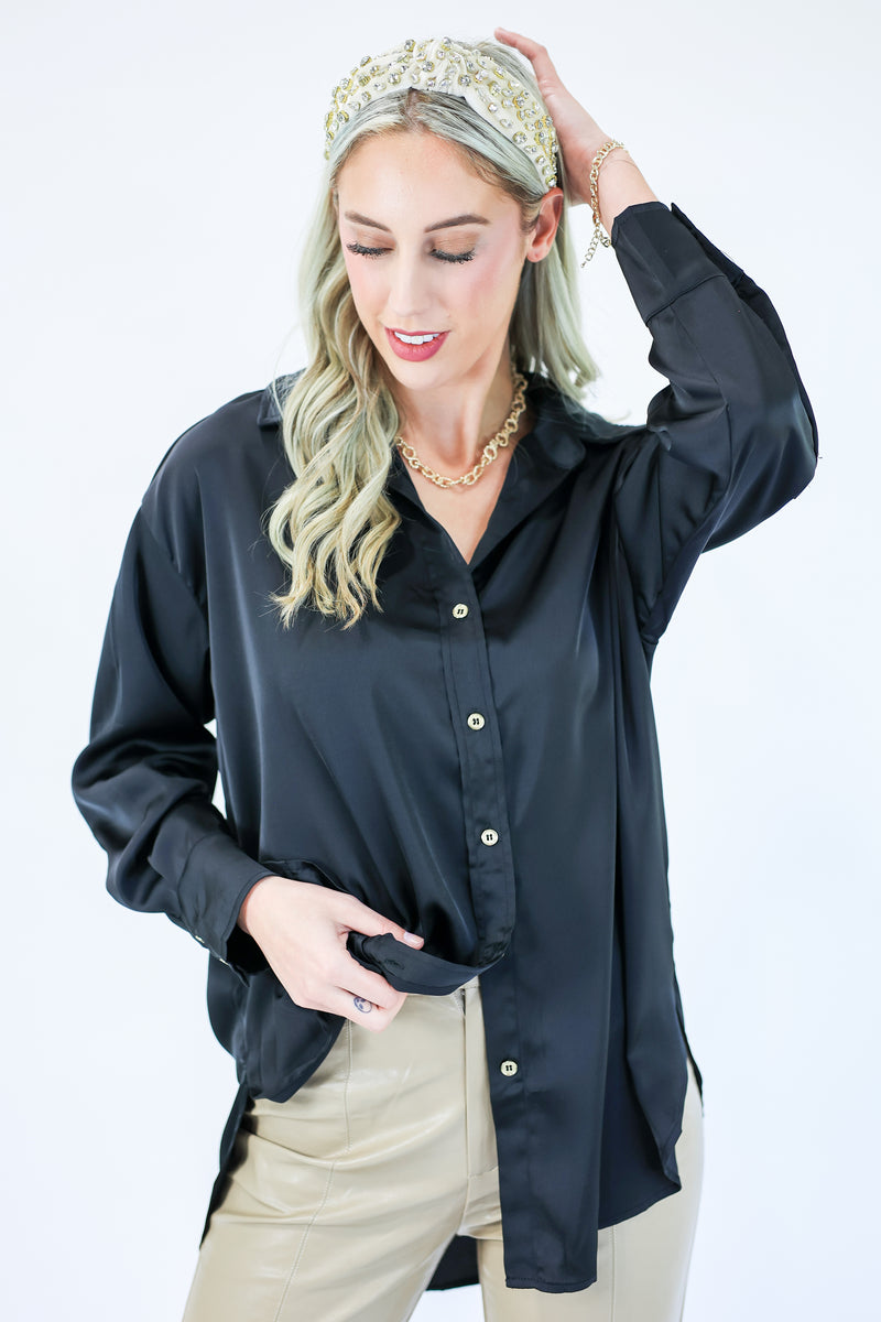 Go The Distance Satin Top In Black