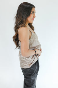 Seasonal Animal Shift Tank In Mocha