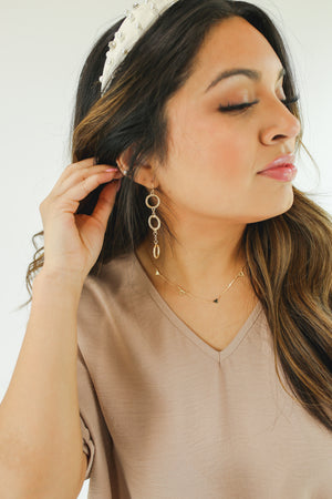 All Linked Earrings In Gold