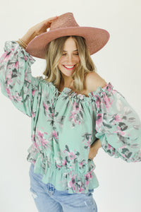 Kiss Me Floral Top In Sage