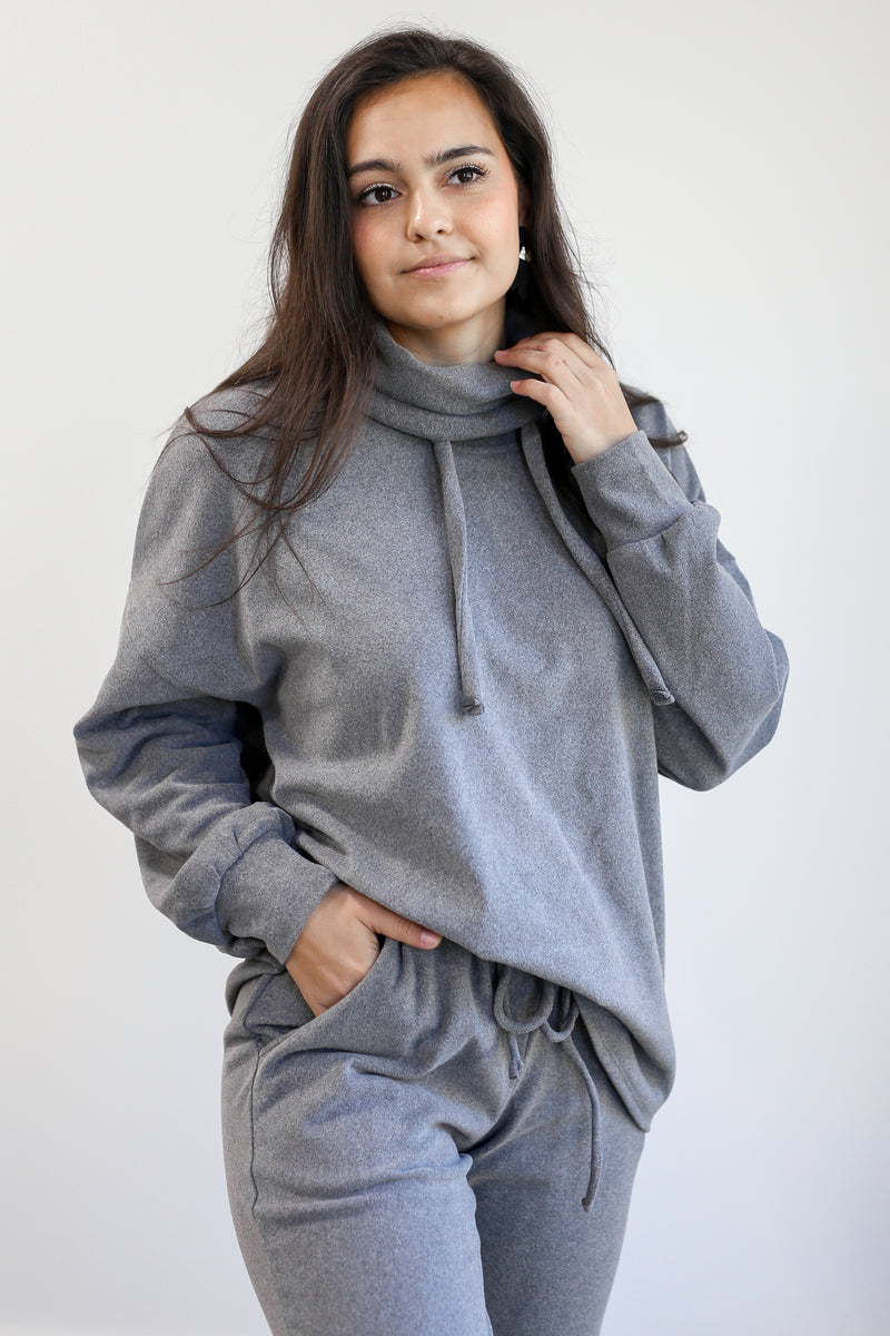 Cozy On The Run Shift Top In Charcoal